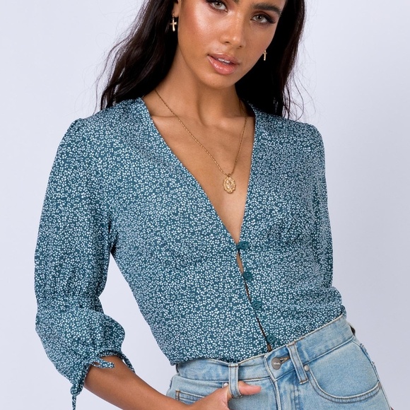 Princess Polly Tops - NWOT Princess Polly Mersea Top in Teal